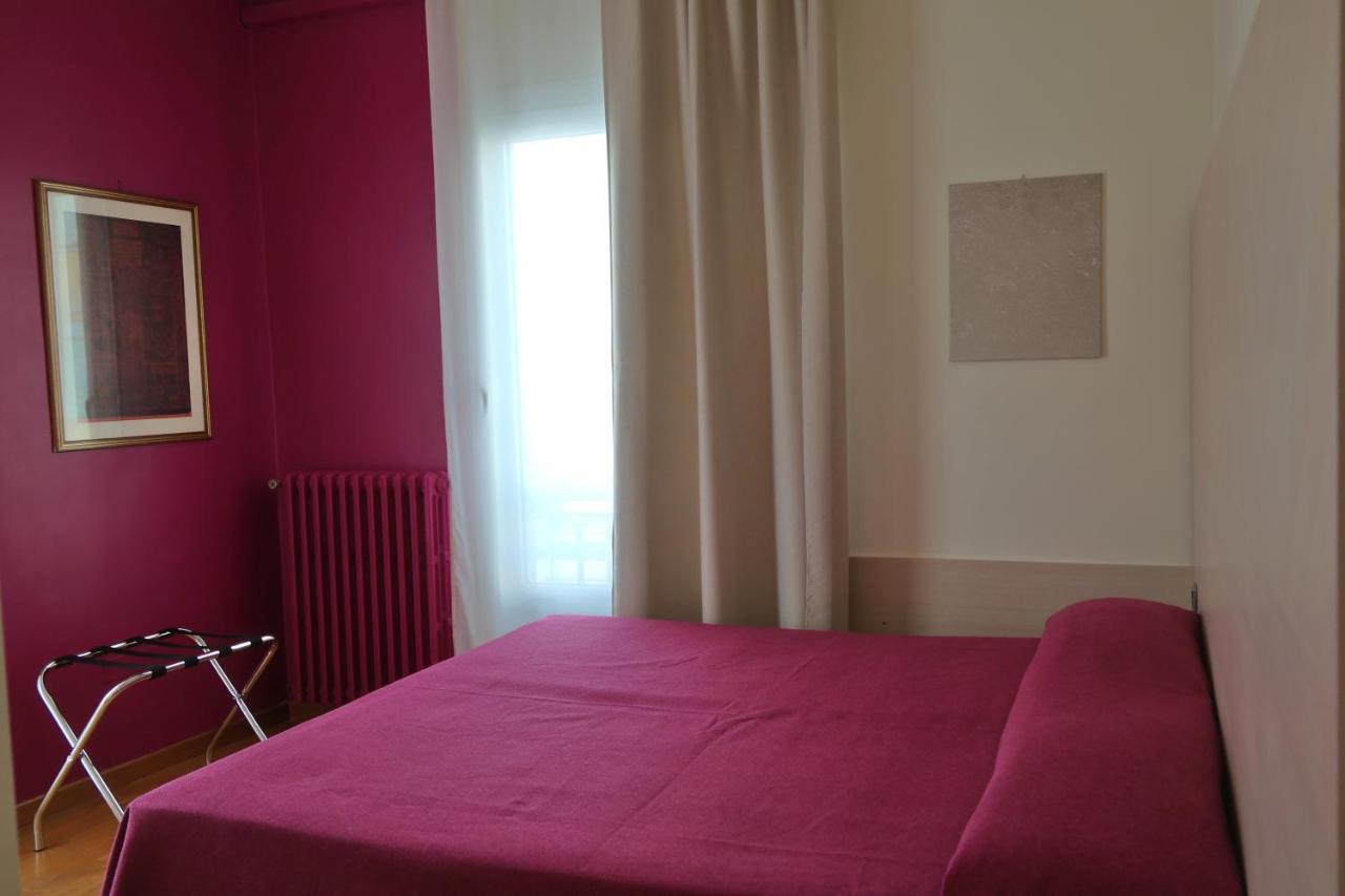 Hotel Paradiso Стра Екстер'єр фото